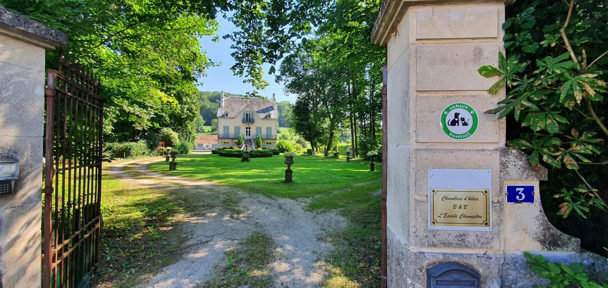 L'Escale Champetre Bed & Breakfast Culmont Exterior photo